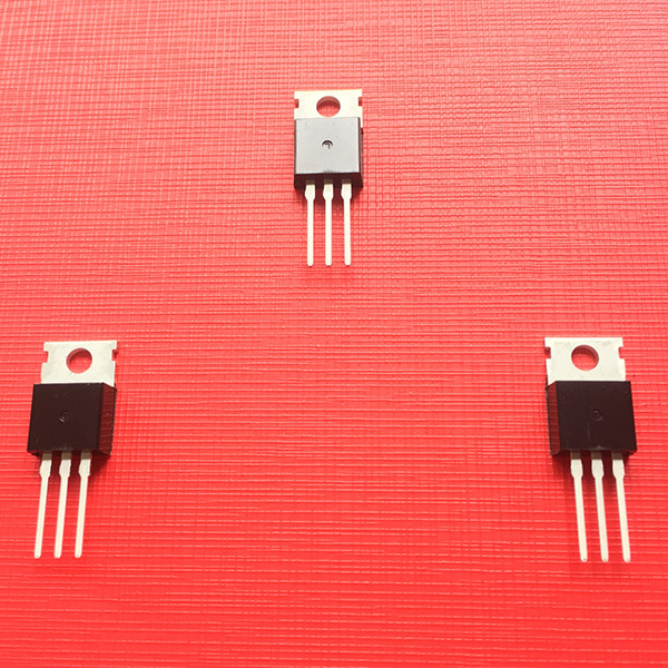 飛虹FHP3710場效應(yīng)管可替代IRF3710更好保證電動車轉(zhuǎn)換器運(yùn)行！